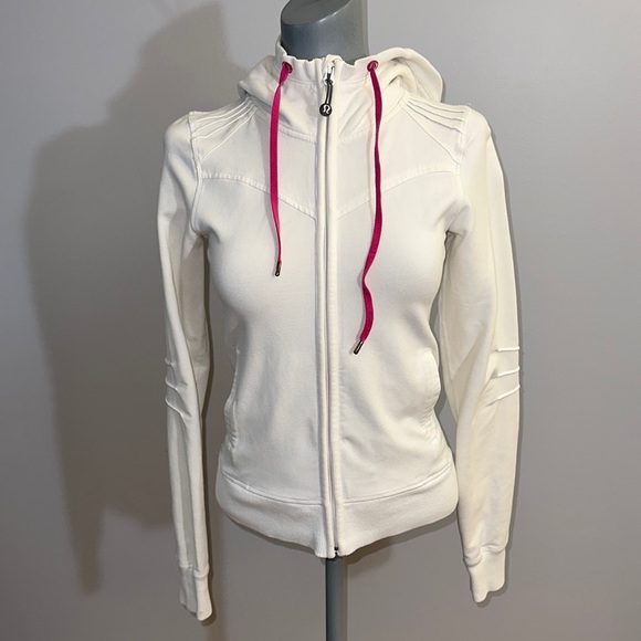 Lululemon Sanctuary Jacket - Picture 1 of 16